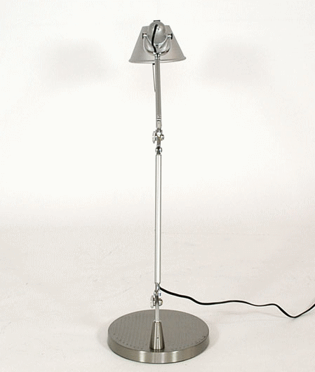 ミケーレ・デ・ルッキがデザインしたトロメオアームランプ