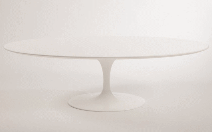 エーロ・サーリネンのチューリップダイニングテーブル 楕円199×121cm正面（イタリア製）